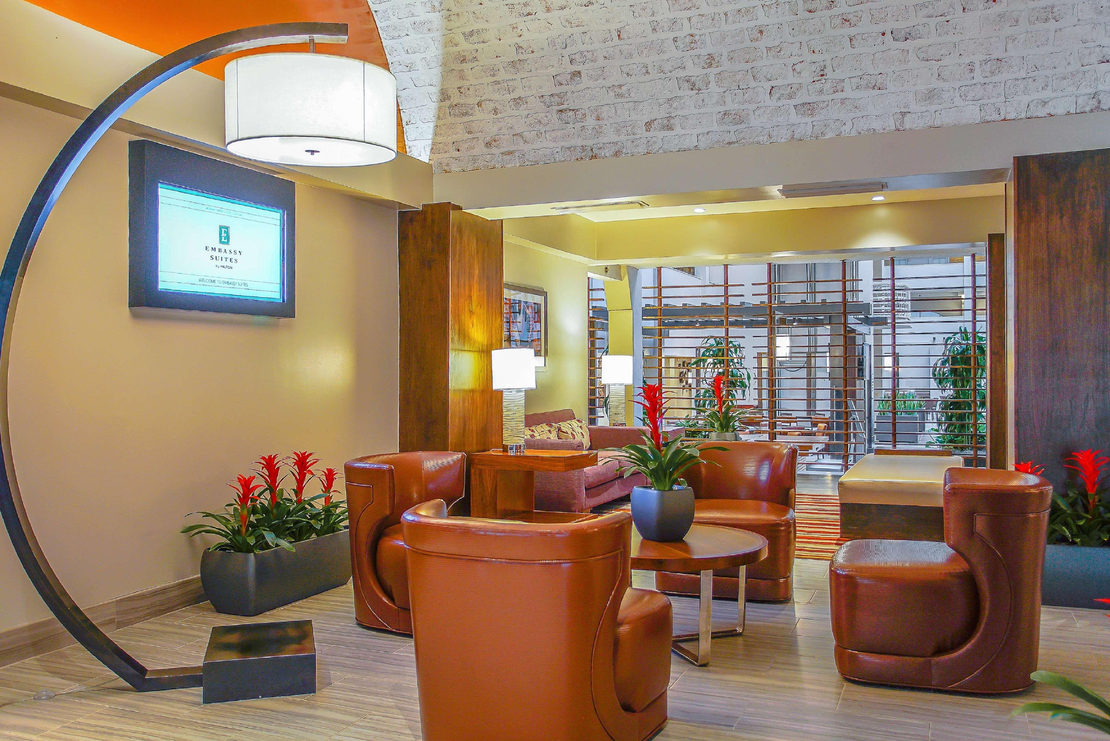 Embassy Suites San Antonio Northwest I-10 Exterior photo
