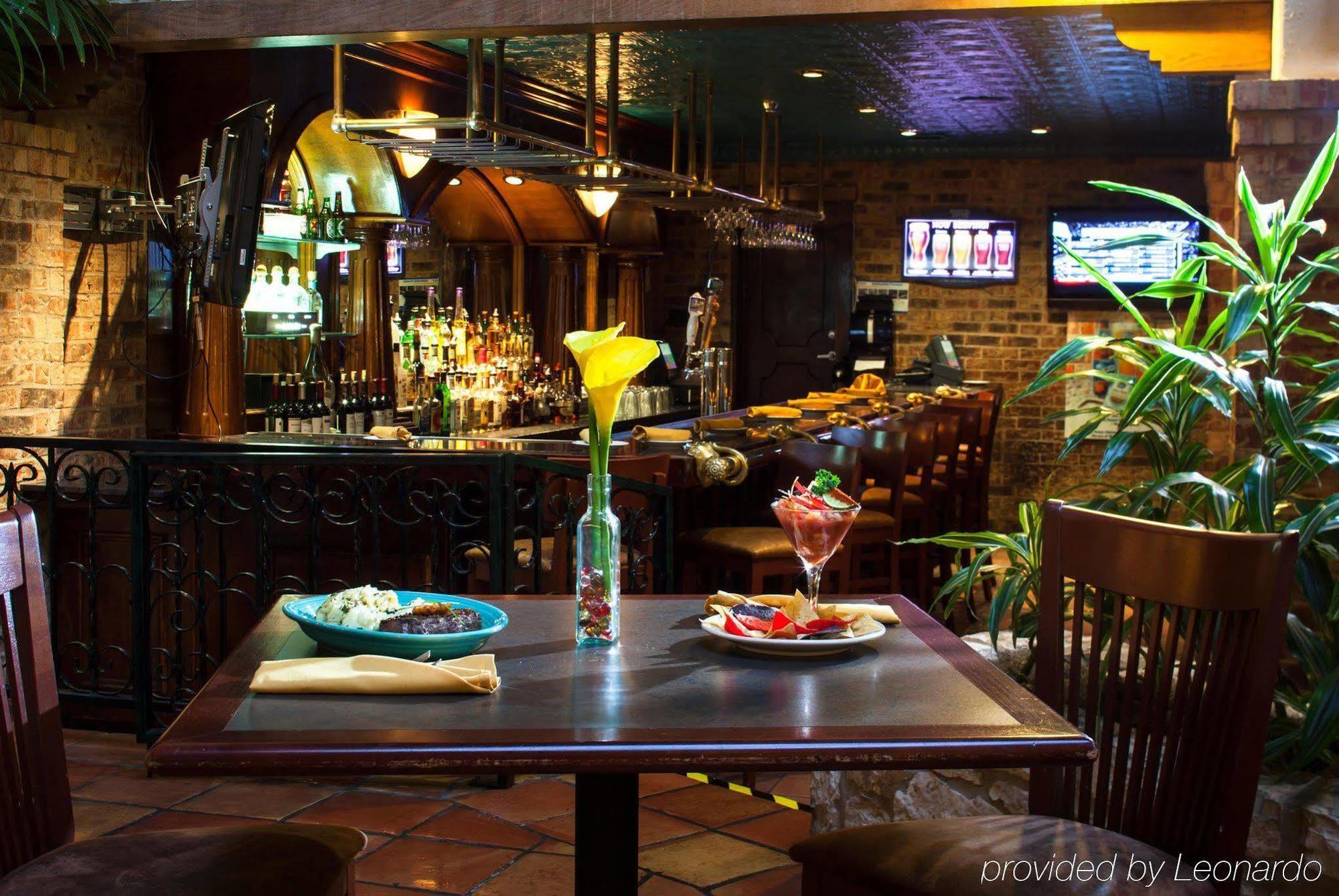 Embassy Suites San Antonio Northwest I-10 Restaurant photo